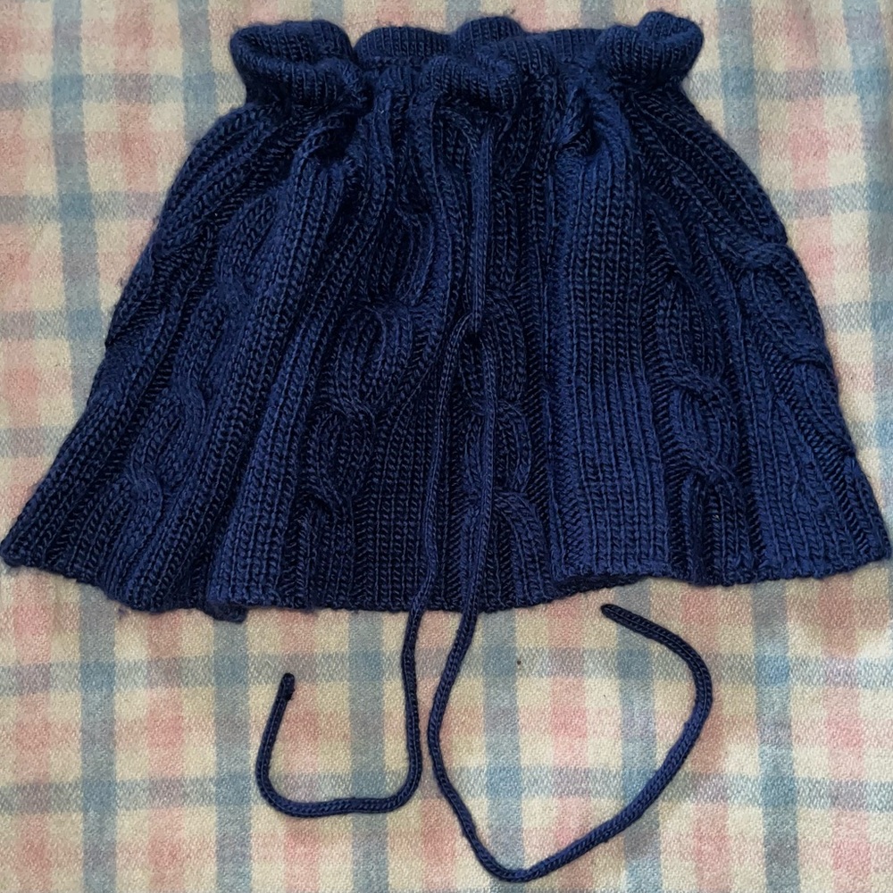 Blue Cable knit skirt - Picture 2 of 6